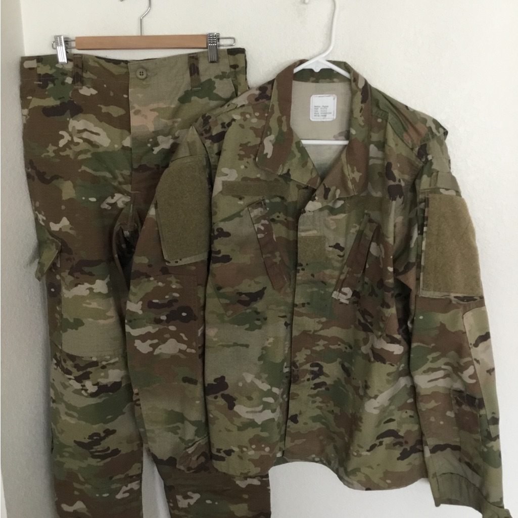 Camouflage Military Jacket And Pants Set Multicam Size Medium Regular